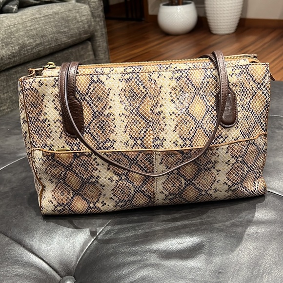 HOBO Friar Leather Python Embossed Shoulder Bag - Picture 3 of 10